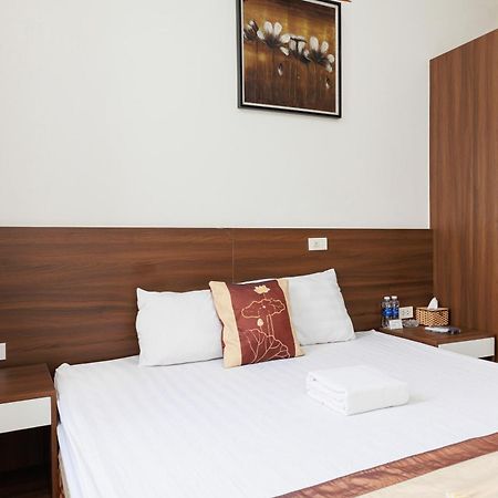 Oyo 472 Lenka Hotel Hanoi Dış mekan fotoğraf