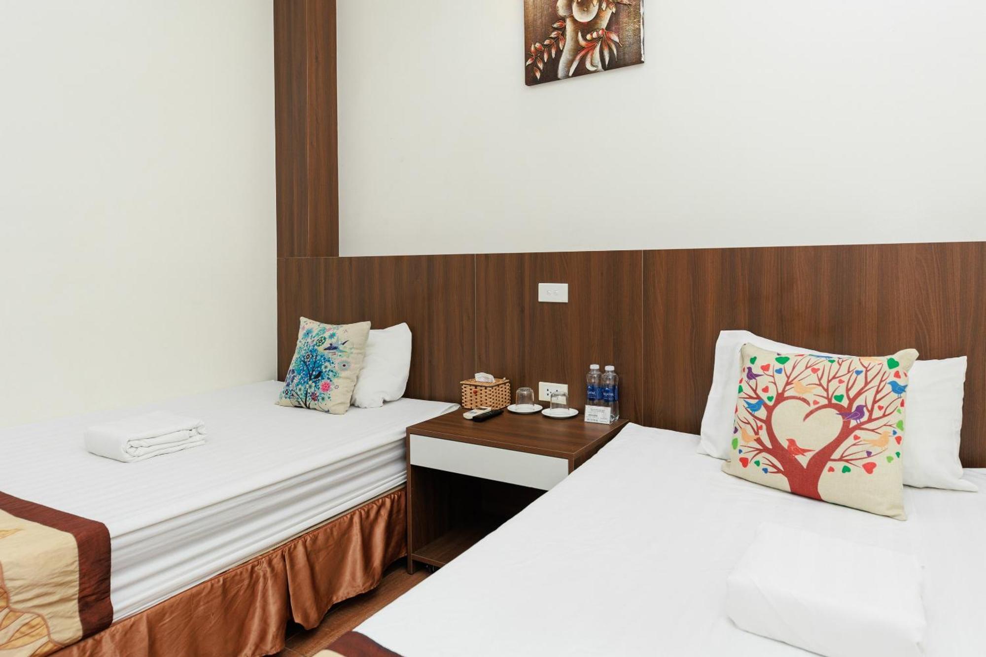 Oyo 472 Lenka Hotel Hanoi Dış mekan fotoğraf