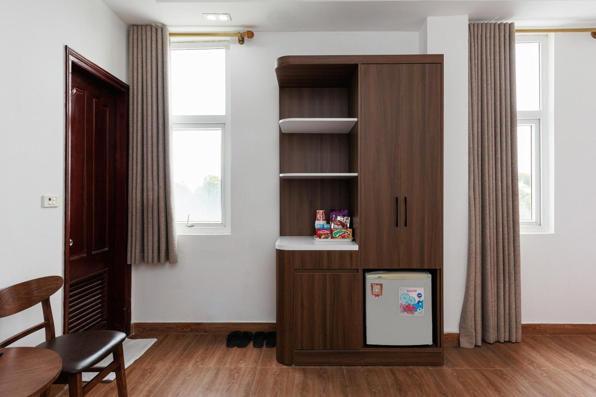 Oyo 472 Lenka Hotel Hanoi Dış mekan fotoğraf