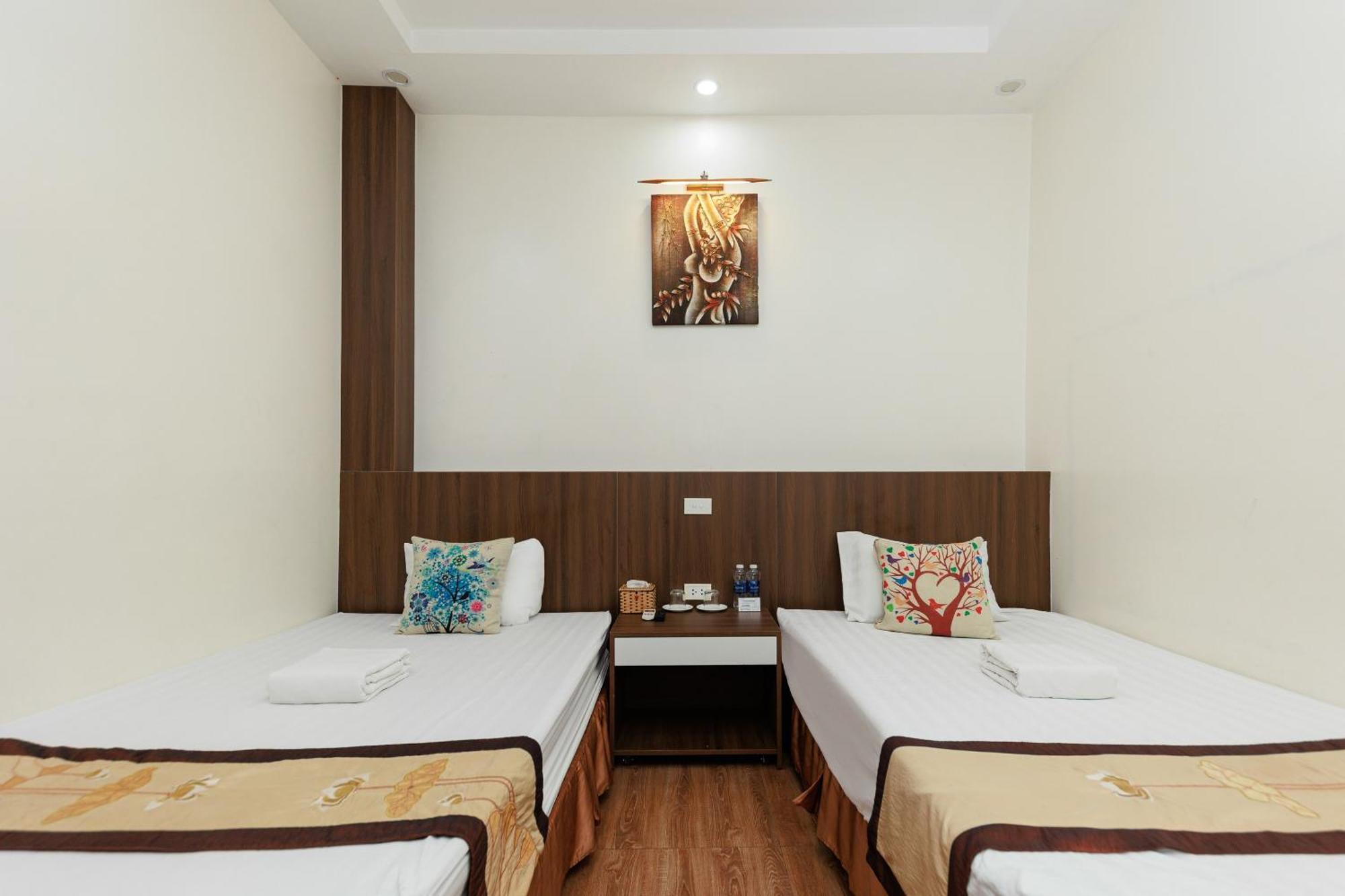 Oyo 472 Lenka Hotel Hanoi Dış mekan fotoğraf
