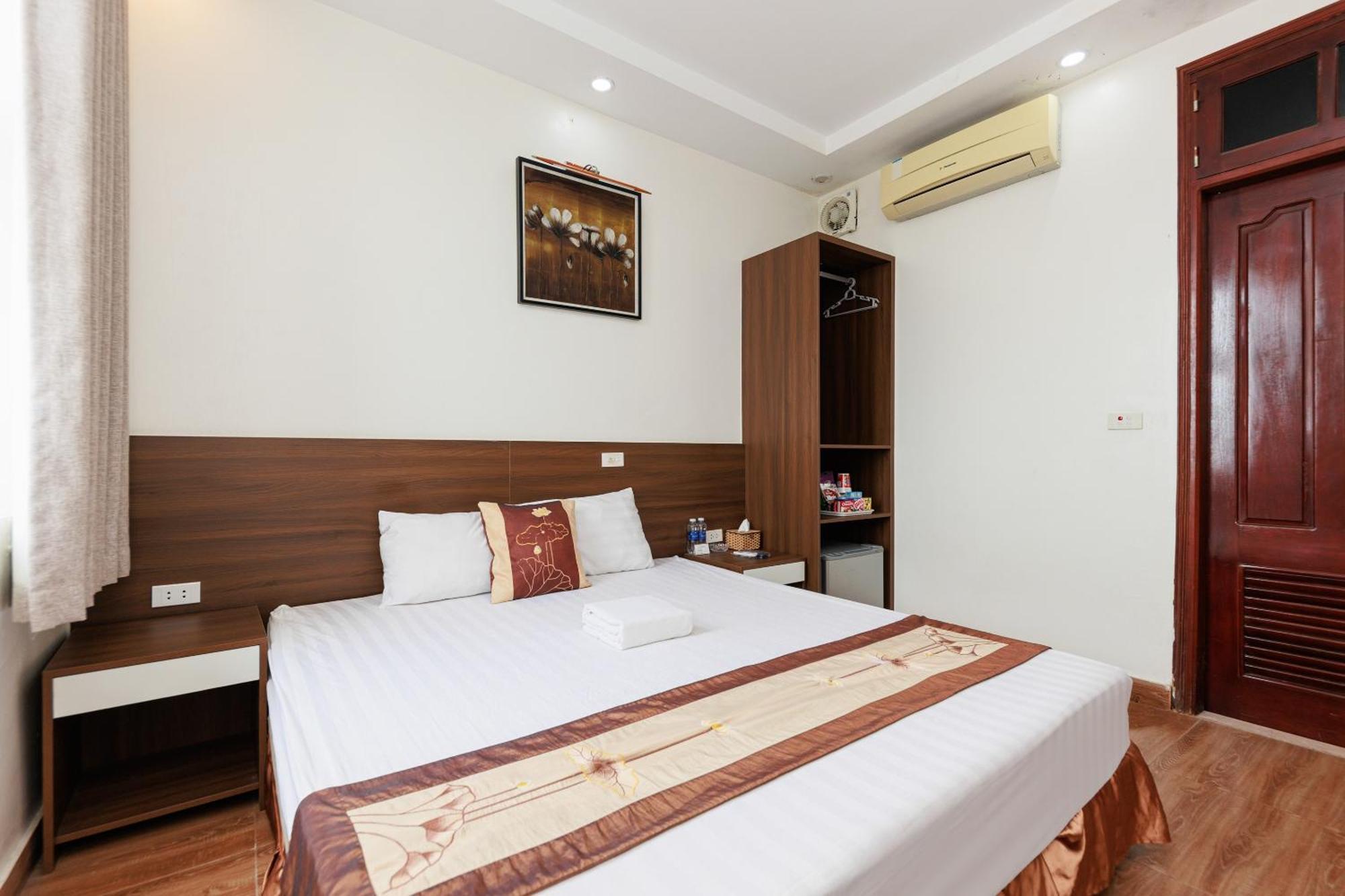 Oyo 472 Lenka Hotel Hanoi Dış mekan fotoğraf