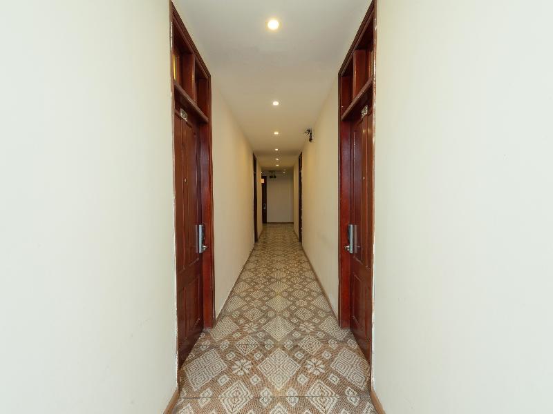 Oyo 472 Lenka Hotel Hanoi Dış mekan fotoğraf