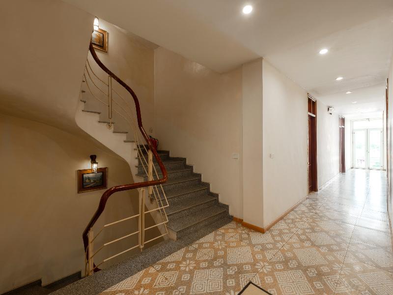 Oyo 472 Lenka Hotel Hanoi Dış mekan fotoğraf