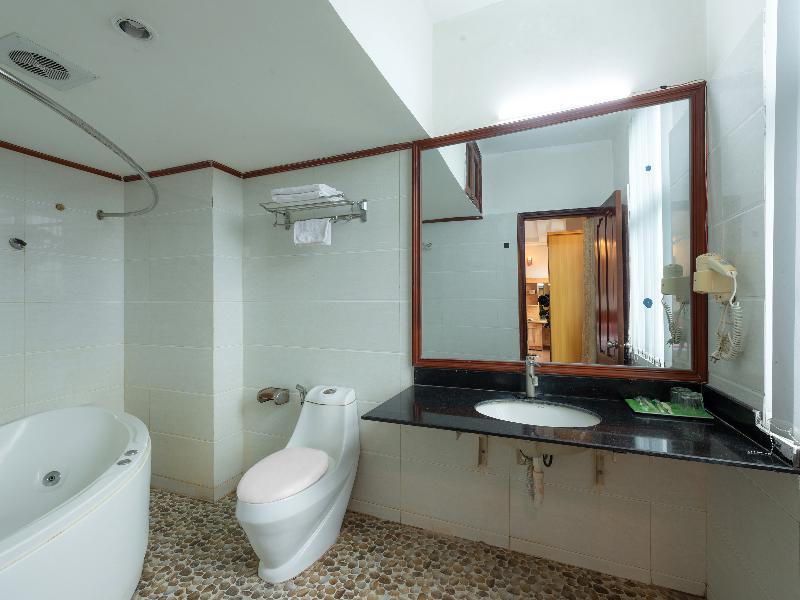Oyo 472 Lenka Hotel Hanoi Dış mekan fotoğraf